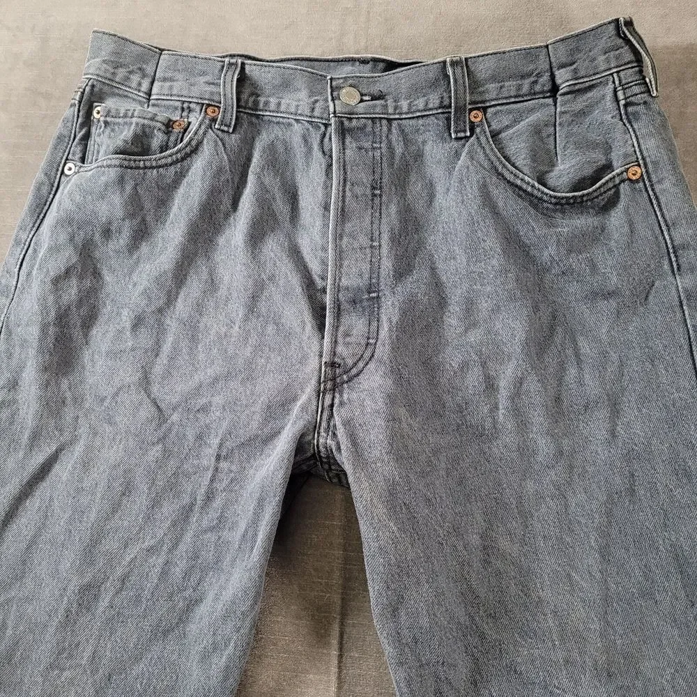Levi's 501 Faded Black Mens Jeans‎ Grunge Skater Rocker Actual Size 34 x 26